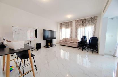Villa - 3 Bedrooms - 3 Bathrooms for rent in Springs 5 - The Springs - Dubai