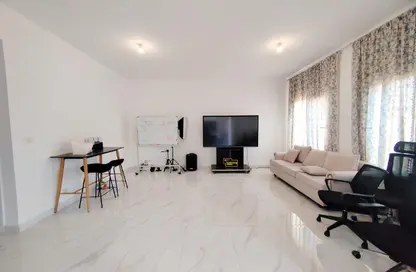 فيلا - 3 غرف نوم - 3 حمامات للايجار في الينابيع 5 - الينابيع - دبي