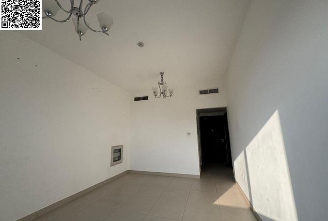 77800244 - Property Image 2