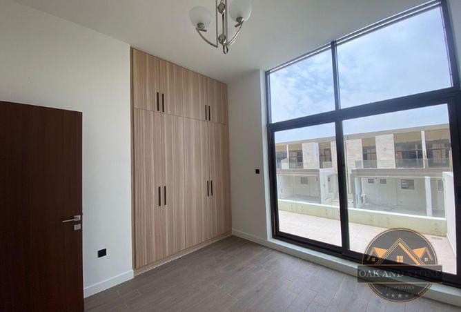 83212084 - Property Image 3