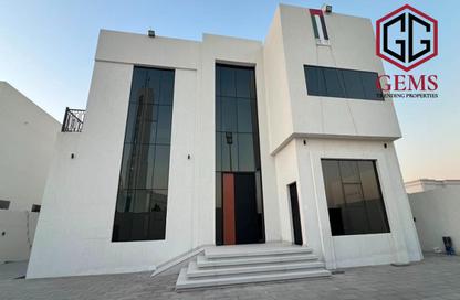 Villa - 5 - 6 for rent in Wadi Alshabak - Dubai Villa - 5 - 6 for rent in Wadi Alshabak - Dubai