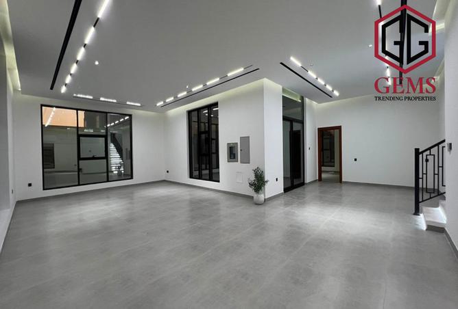 141468415 - Property Image 3