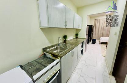 Apartment - Studio - 1 Bathroom for rent in Al Mowaihat 2 - Al Mowaihat - Ajman