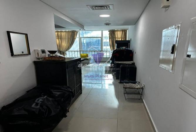 73854606 - Property Image 2