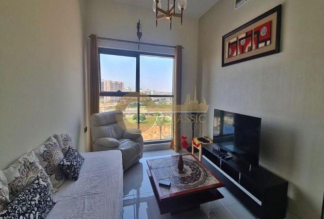 SEMI FURNISHED | READY TO MOVE IN | SPACIOUS UNIT