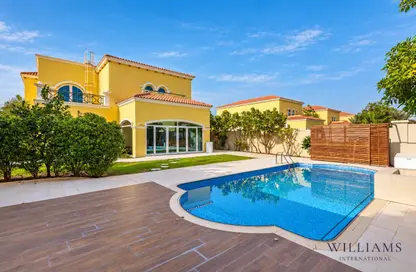Villa - 4 Bedrooms - 5 Bathrooms for rent in District 4 - Jumeirah Park - Dubai Villa - 4 Bedrooms - 5 Bathrooms for rent in District 4 - Jumeirah Park - Dubai