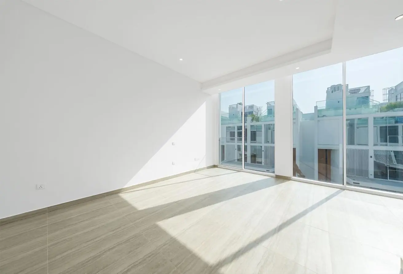 156896056 - Property Main Image