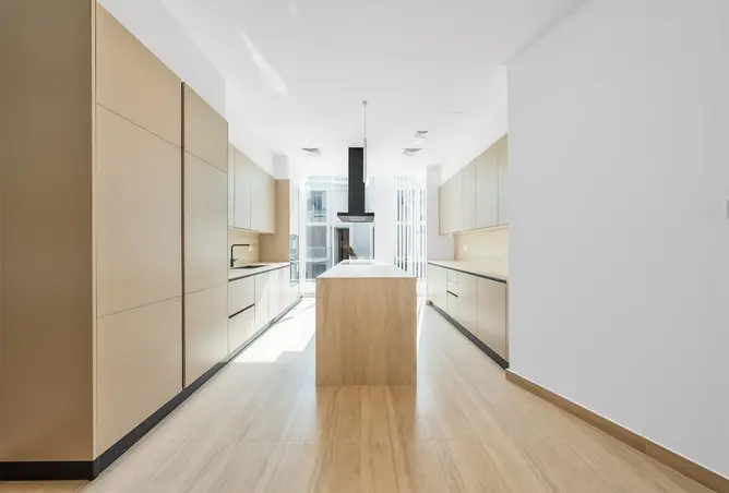 156896056 - Property Image 3