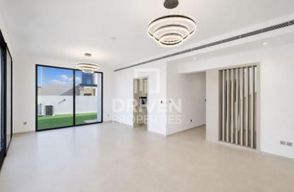 Villa - 5 - 7 for rent in Jebel Ali Village Villas - Jebel Ali Village - Jebel Ali - Dubai