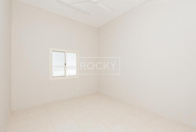 57372495 - صورة العقار 2