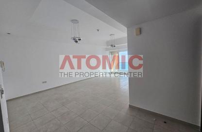 Apartment - 2 - 4 for rent in Churchill Towers - Business Bay - Dubai