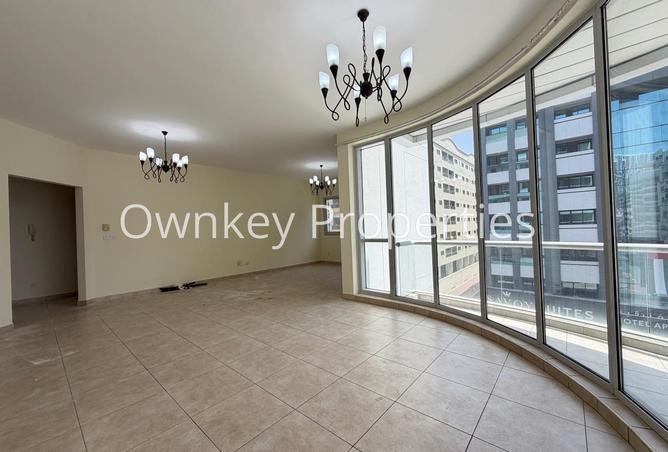 77379267 - Property Image 3