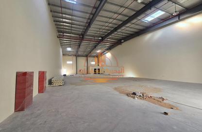 Warehouse - Studio - 1 Bathroom for rent in Umm Al Thuoob - Umm Al Quwain