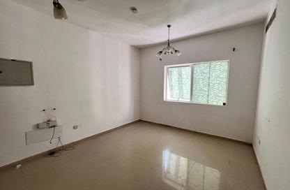 Apartment - 1 Bedroom - 1 Bathroom for rent in Al Khan Lagoon Tower - Al Khan Lagoon - Al Khan - Sharjah