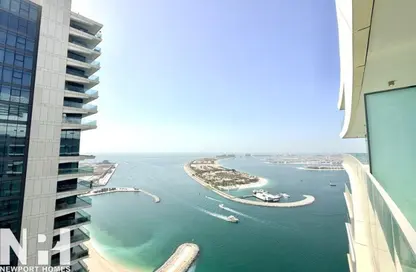 Apartment - 1 Bedroom - 1 Bathroom for sale in Beach Vista Tower 2 - Beach Vista - EMAAR Beachfront - Dubai Harbour - Dubai