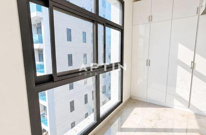 Apartment - 1 - 2 for rent in Ost Tower 10 - International City Phase 2 - Al Warsan 4 - Al Warsan - Dubai