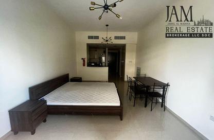 Apartment - Studio - 1 Bathroom for sale in UniEstate Sports Tower - Dubai Sports City - Dubai Apartment - Studio - 1 Bathroom for sale in UniEstate Sports Tower - Dubai Sports City - Dubai