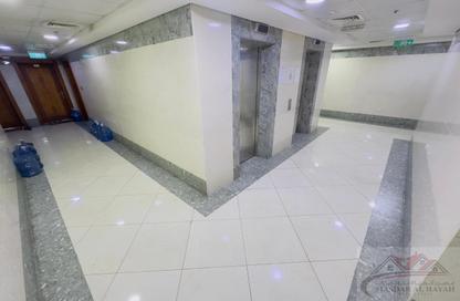 Apartment - 1 Bedroom - 2 Bathrooms for rent in Muwaileh 29 Building - Muwaileh - Sharjah