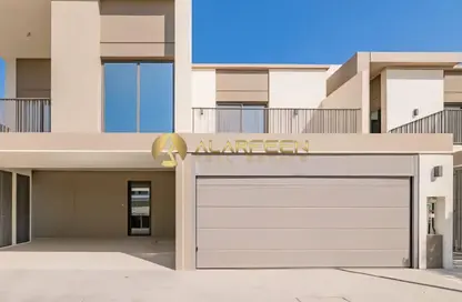 Townhouse - 3 Bedrooms - 4 Bathrooms for rent in Aura Gardens - Tilal Al Ghaf - Dubai