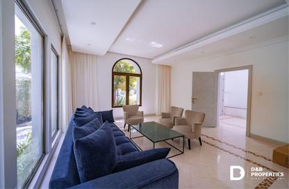 Villa - 5 Bedrooms - 5 Bathrooms for sale in Garden Homes Frond O - Garden Homes - Palm Jumeirah - Dubai