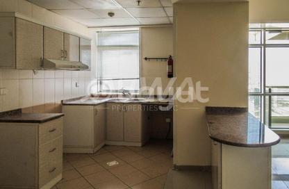 Apartment - 2 Bedrooms - 3 Bathrooms for rent in Lake City Tower - JLT Cluster D - Jumeirah Lake Towers - Dubai
