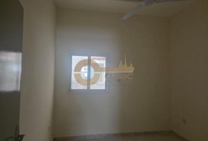 87035990 - Property Image 2