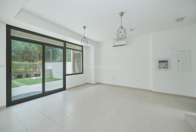 112760803 - Property Image 3