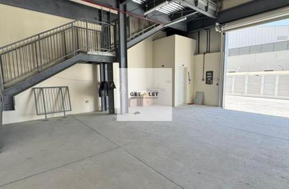 Warehouse - Studio - 1 for rent in Al Khawaneej - Dubai