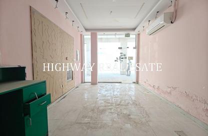 Shop - Studio - 1 for rent in Hoshi 2 - Hoshi - Al Badie - Sharjah