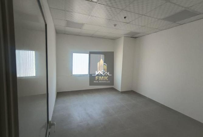 54945996 - صورة العقار 3