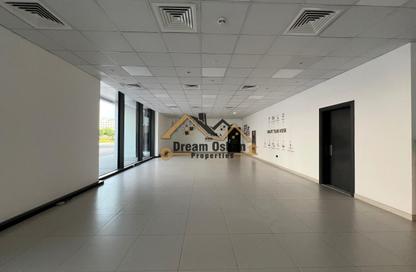 Retail - Studio - 1 Bathroom for rent in Oud Metha - Bur Dubai - Dubai