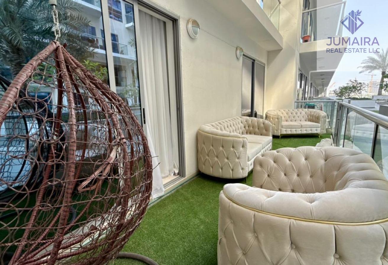 Fully Furnished Luxury Duplex Partially sea view
