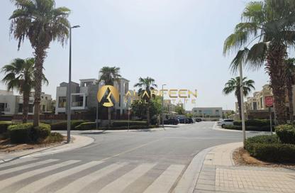 Townhouse - 3 - 5 for rent in The Polo Townhouses - Meydan Gated Community - Meydan - Dubai