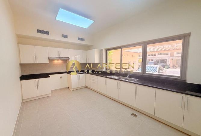 140131353 - Property Image 3