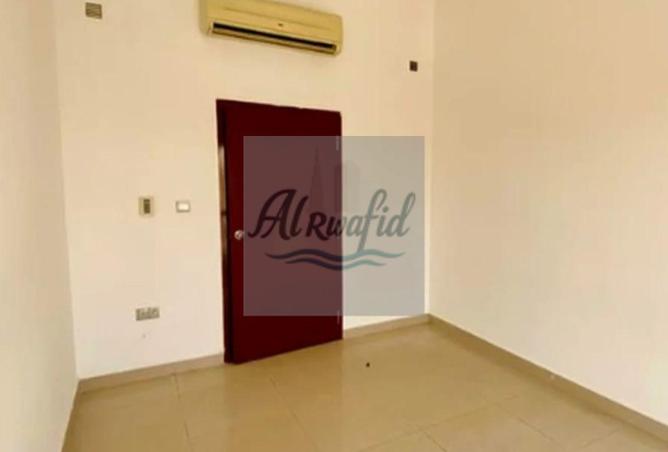 2OzhWEXfQXI - Property Image 2