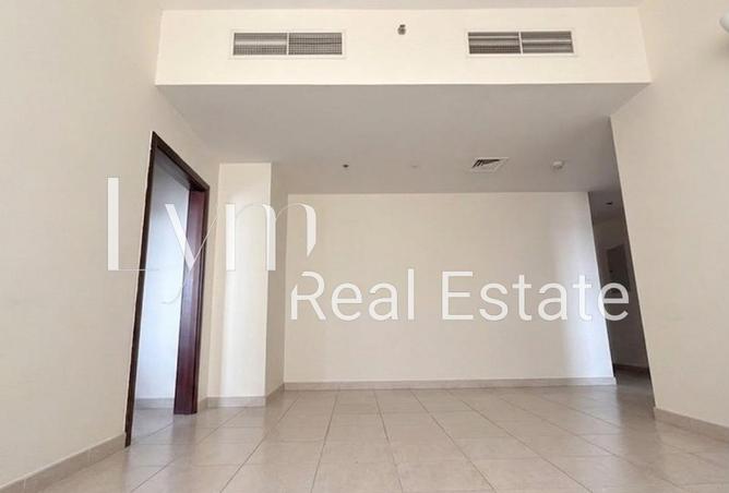 136112561 - Property Image 2
