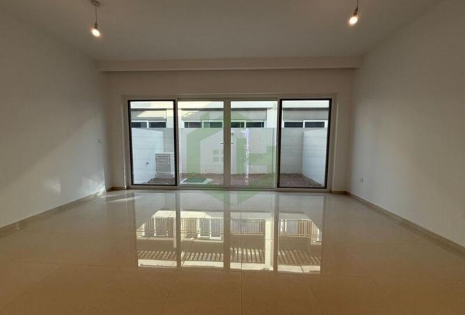 82783200 - Property Image 3