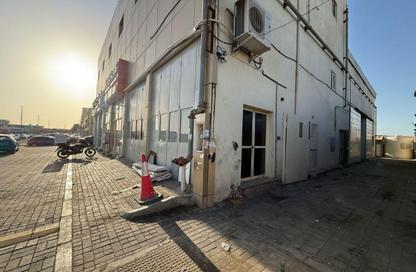 Warehouse - Studio for rent in Mussafah Industrial Area - Mussafah - Abu Dhabi
