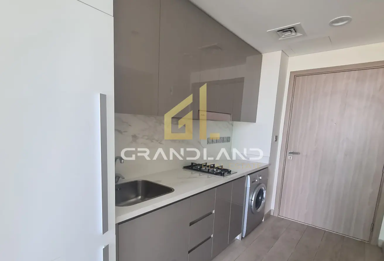 162807040 - Property Main Image