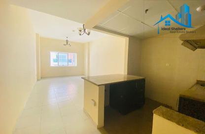 Apartment - Studio - 1 Bathroom for rent in Al Bakhit Building - Al Muhaisnah 4 - Al Muhaisnah - Dubai Apartment - Studio - 1 Bathroom for rent in Al Bakhit Building - Al Muhaisnah 4 - Al Muhaisnah - Dubai