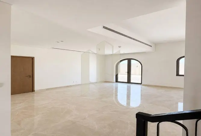 153746998 - Property Image 3