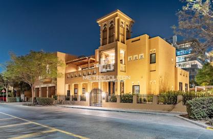 Villa - 6 Bedrooms - 7 Bathrooms for sale in Dubai Style - North Village - Al Furjan - Dubai