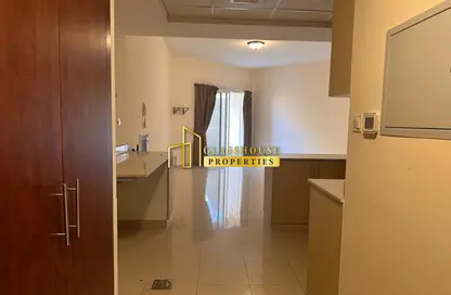 شقة - 1 حمام للإيجار في فيروز - باب البحر - جزيرة المرجان - رأس الخيمة شقة - 1 حمام للإيجار في فيروز - باب البحر - جزيرة المرجان - رأس الخيمة