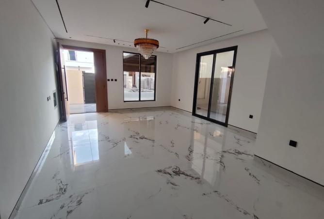 16033606 - Property Image 2