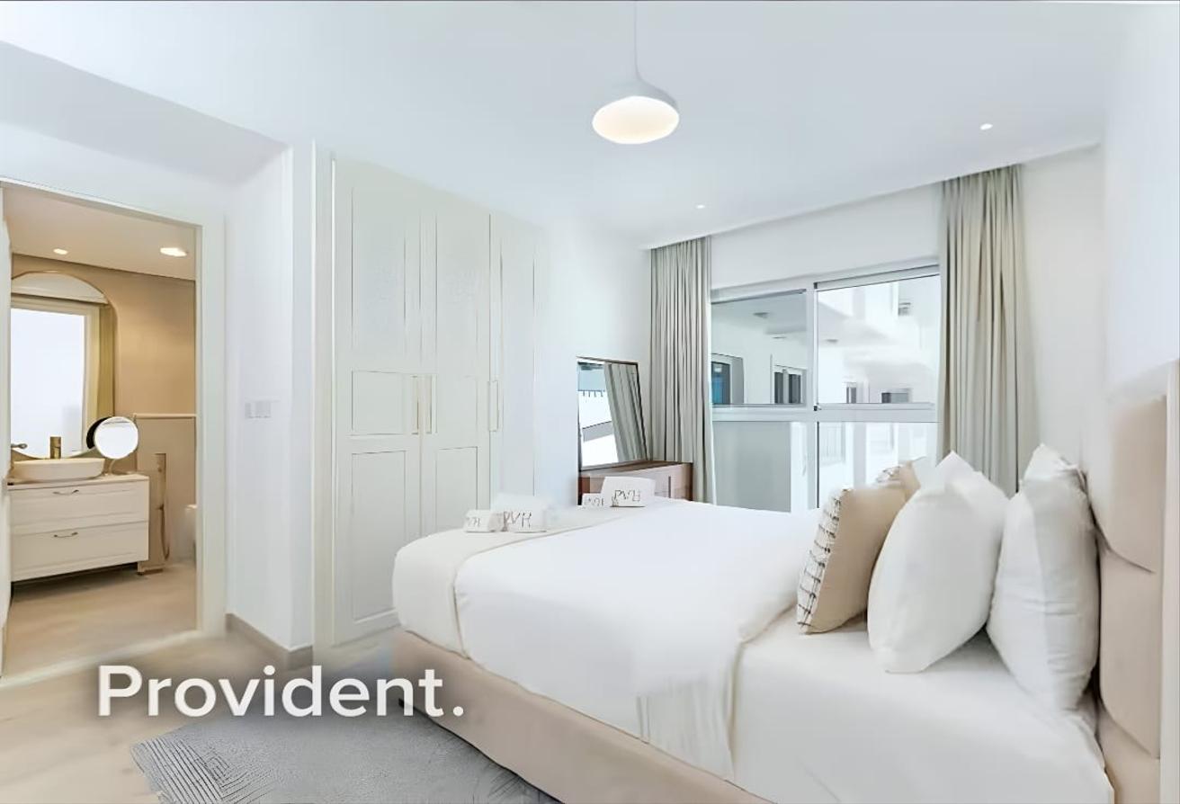 Spacious 1BR + Maid | Fully Furnished | Vacant photo 8