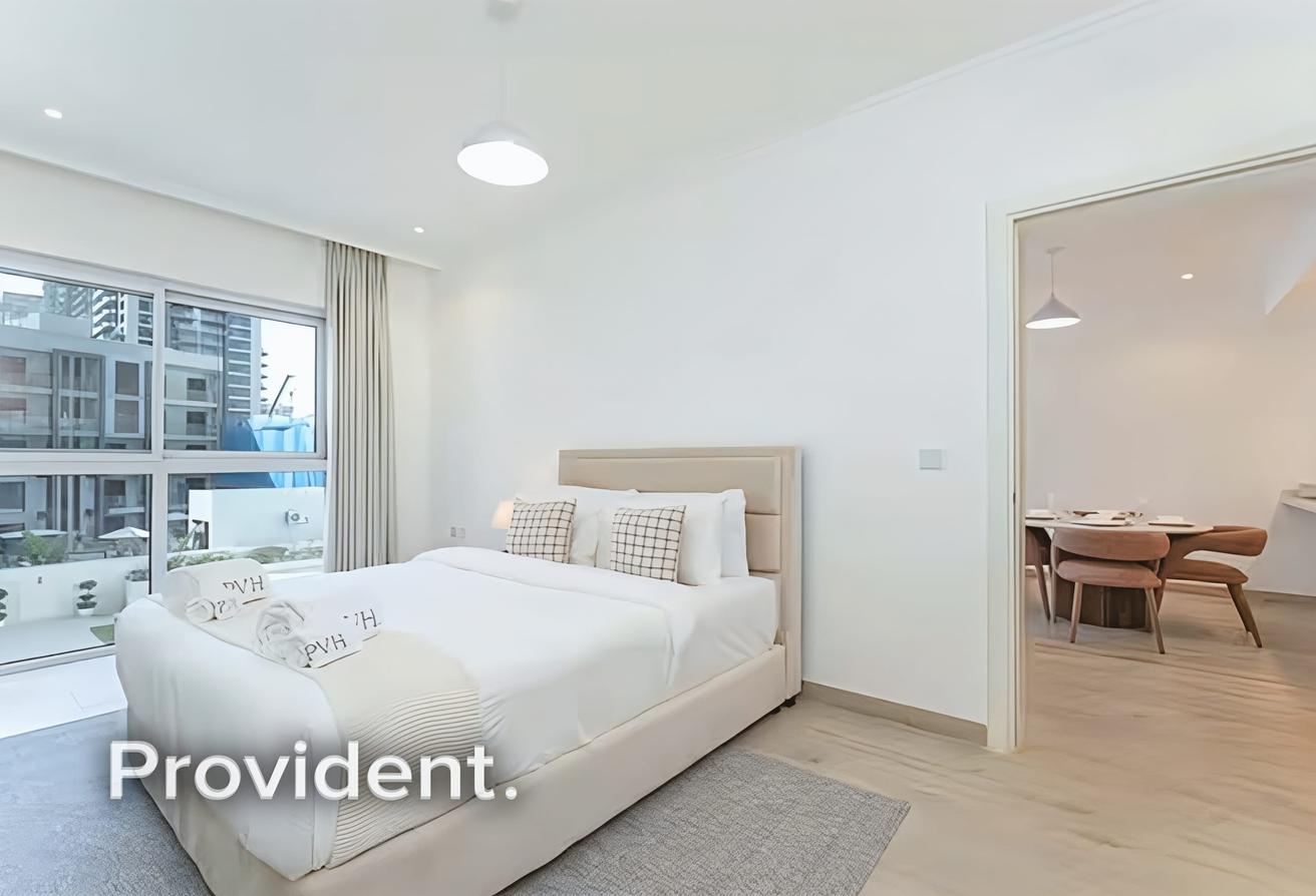 Spacious 1BR + Maid | Fully Furnished | Vacant photo 5