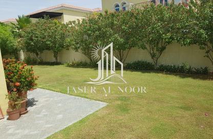 Villa - 3 Bedrooms - 4 Bathrooms for rent in District 7 - Jumeirah Park - Dubai