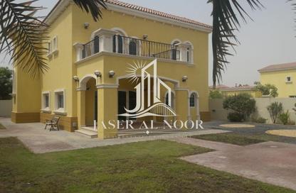 Villa - 3 Bedrooms - 4 Bathrooms for rent in District 7 - Jumeirah Park - Dubai