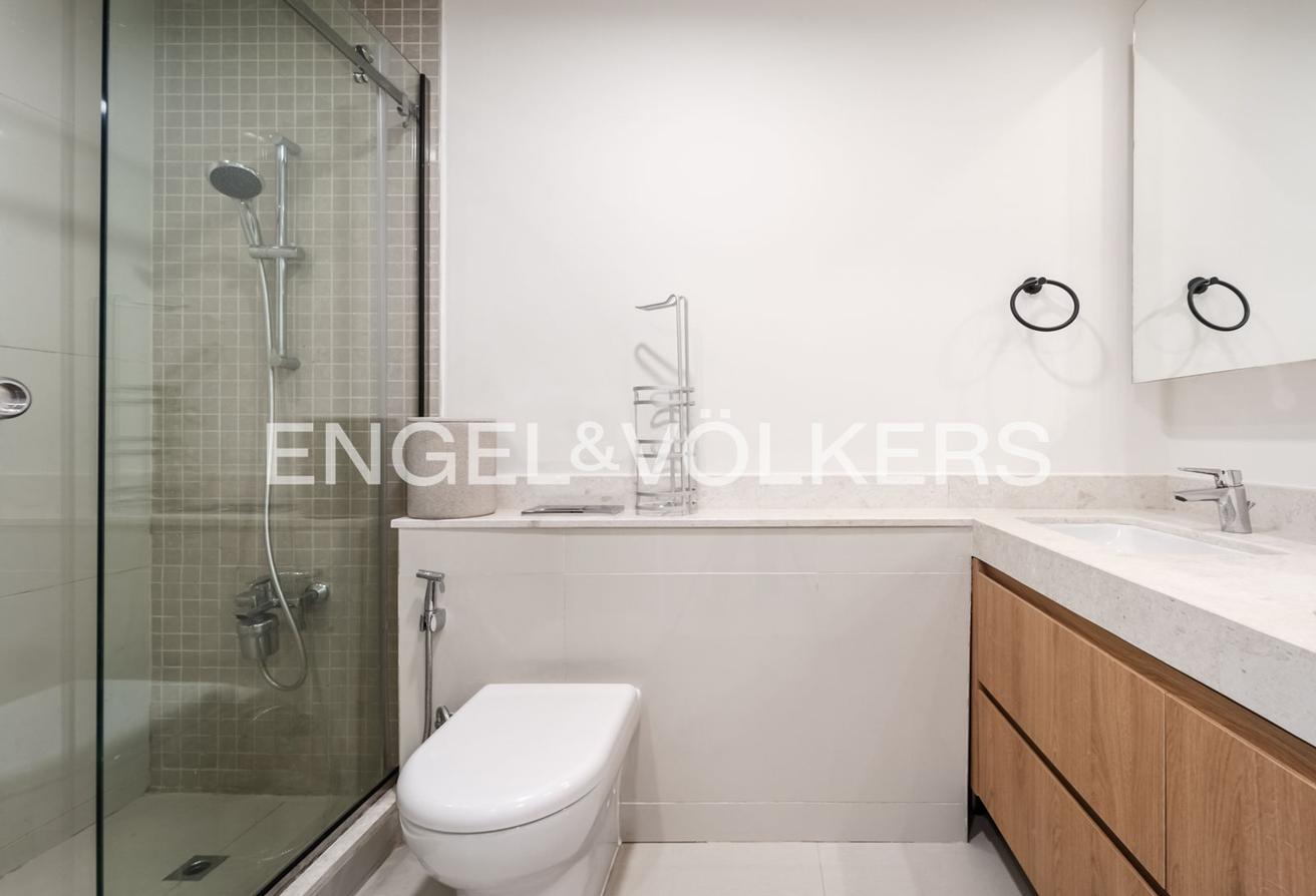 Private Garden | Vacant | Fully Furnished photo 22