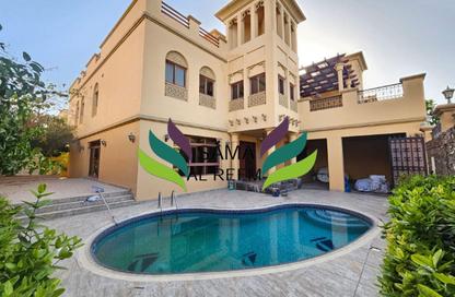 Villa - 5 Bedrooms - 5 Bathrooms for rent in Jumeirah 2 Villas - Jumeirah 2 - Jumeirah - Dubai